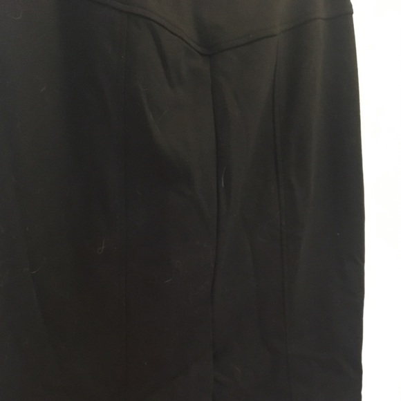 Black pencil skirt | small 🤩 - Picture 1 of 4